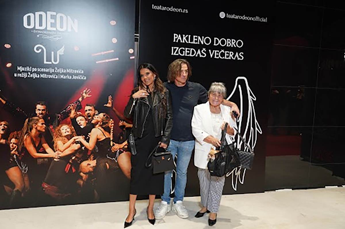 Kako je izgledala majka Željka Mitrovića