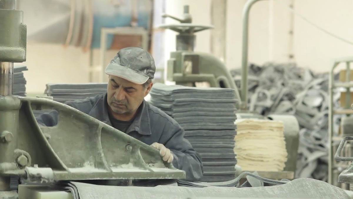 Proizvodnja gumene i gumeno platnene obuće (8).jpg