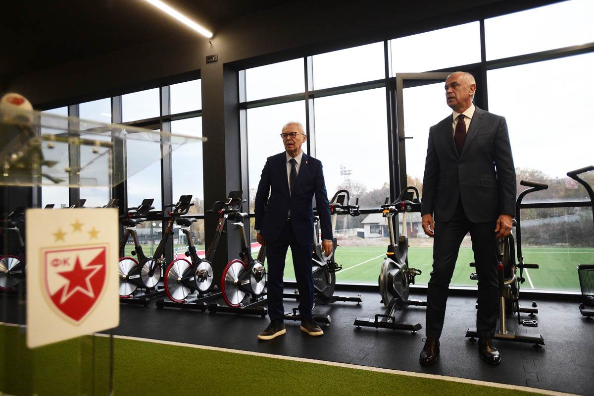 Crvena Zvezda Mediko (8).jpg