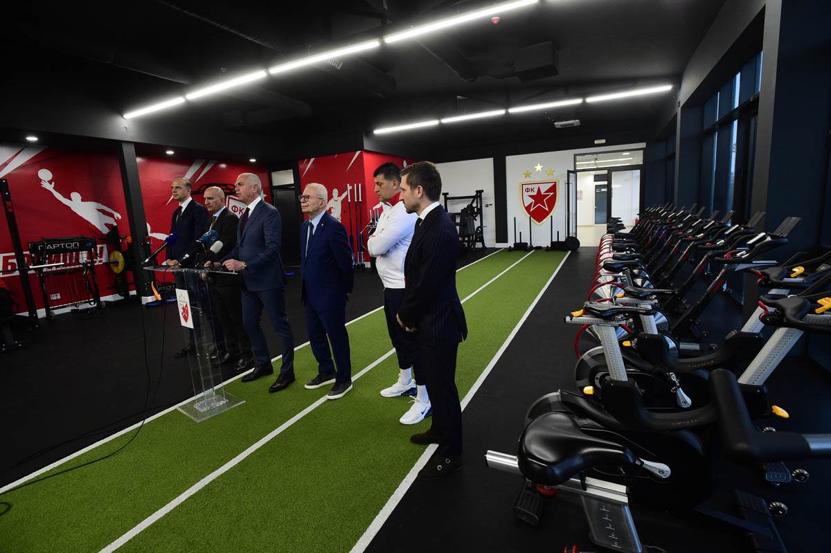 Crvena Zvezda Mediko (13).jpg