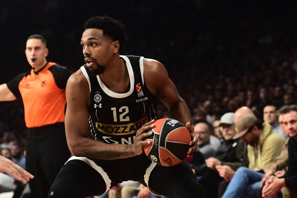 Zvezda vs Partizan  (12).jpg