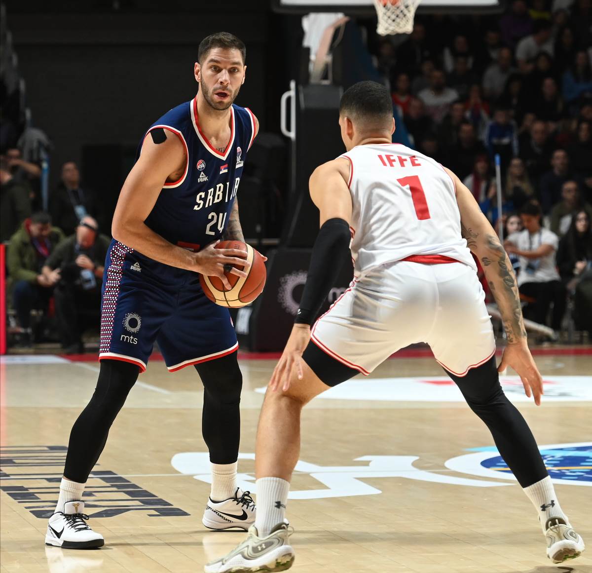 Svetislava Pešića iznenadila statistika Ognjena Dobrića, prekinuo ga