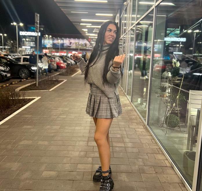 Pevačica Anja Anđelić smršala 120 kilograma, operisala želudac