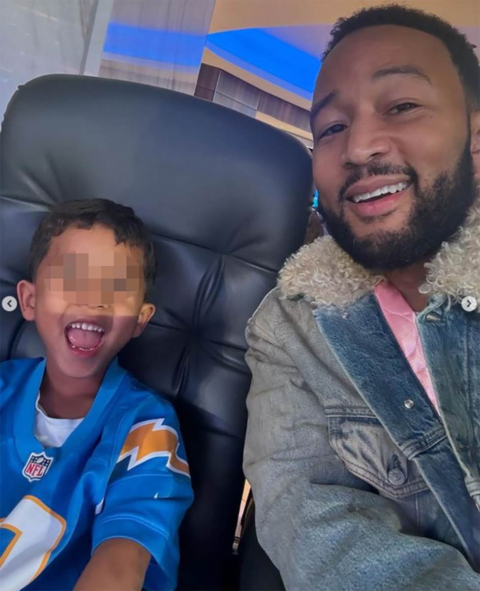 Džon Ledžend (1).jpg