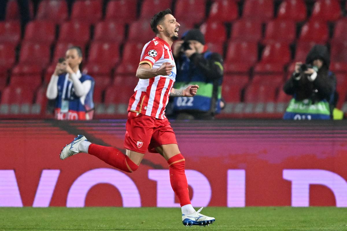 Crvena Zvezda - Štutgart (14).JPG