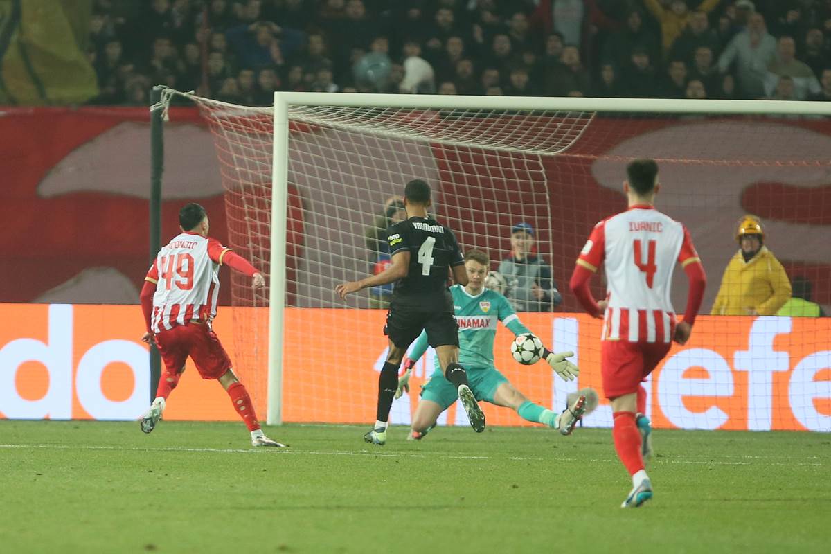 Crvena Zvezda Štutgart (3).JPG