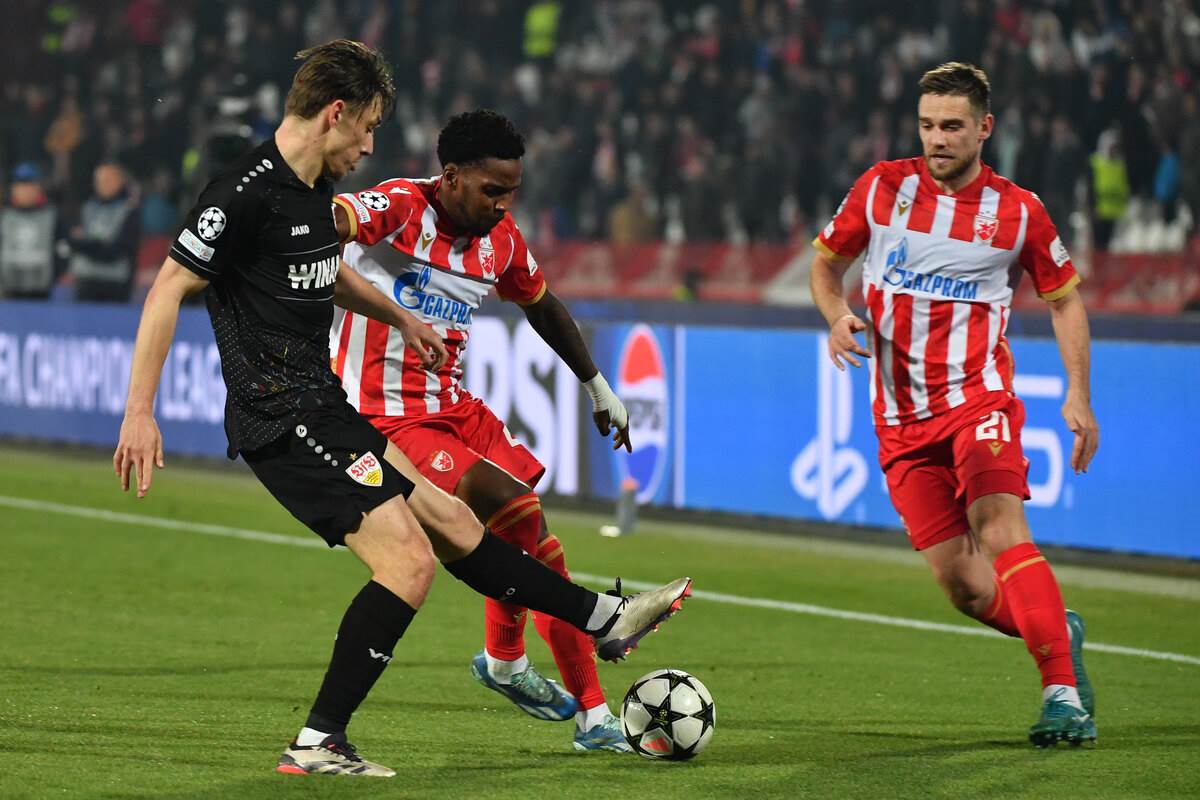 Crvena Zvezda slavlje Štutgart (5).JPG