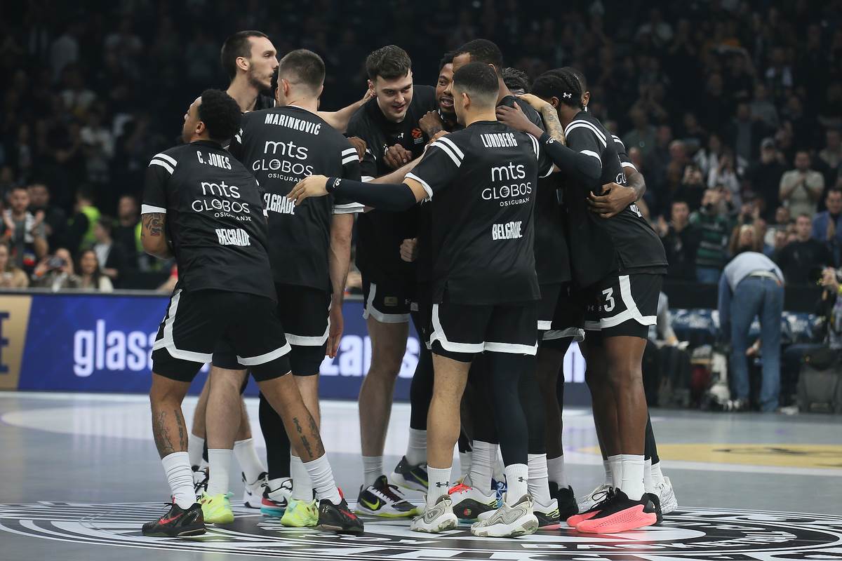 Partizan Olimpijakos (8).JPG