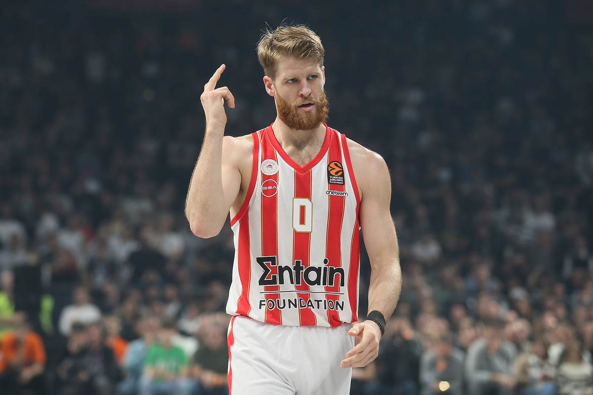 OLIMPIJAKOS - PARTIZAN (19).JPG