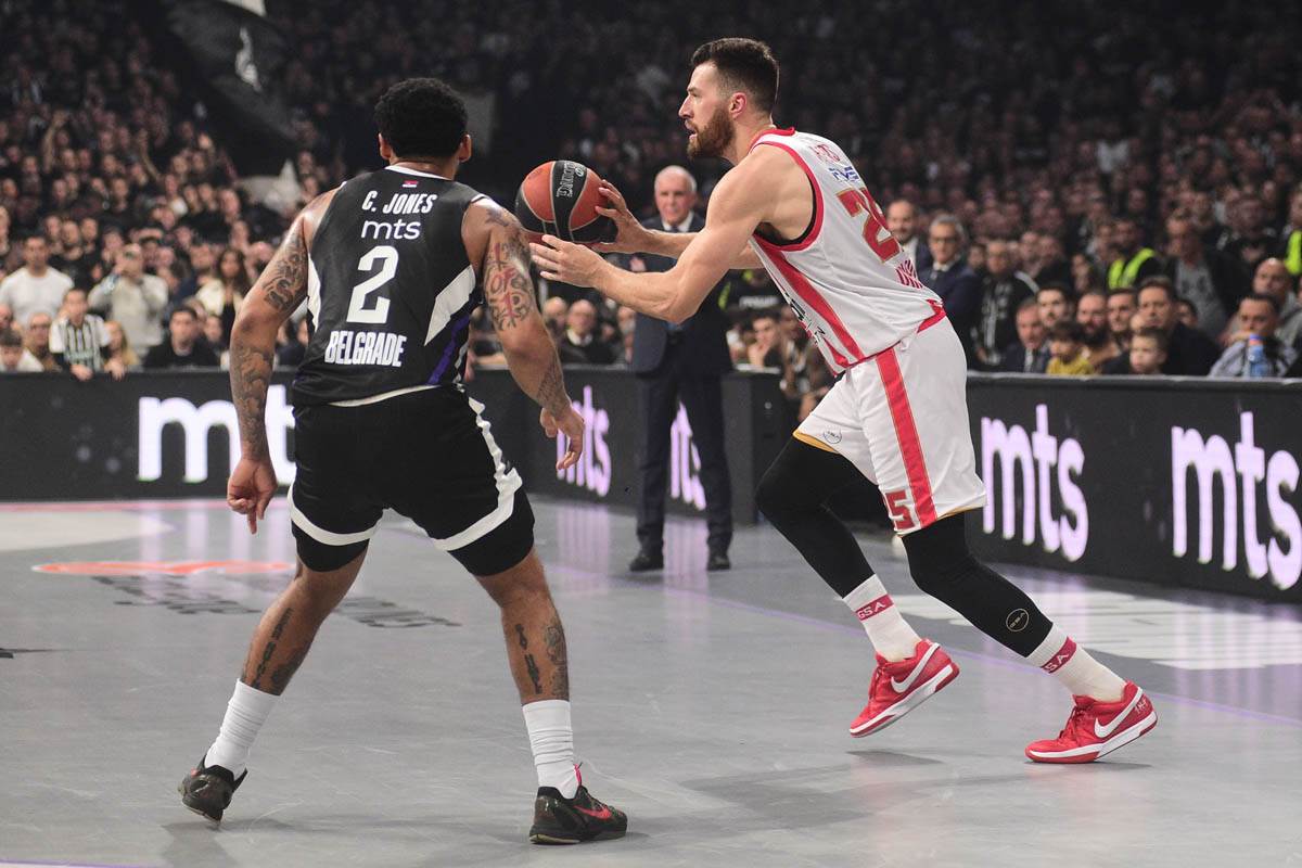 Partizan Olimpijakos  (18).jpg