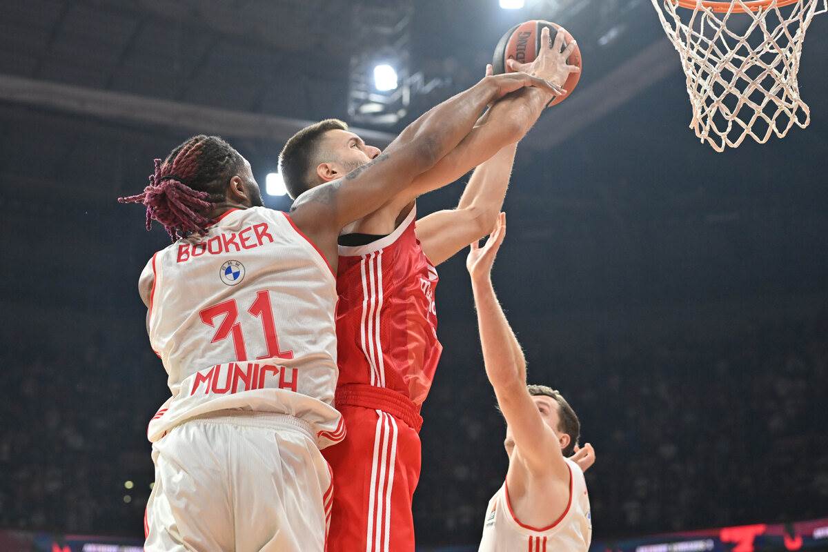 Zvezda - Bajern (12).JPG