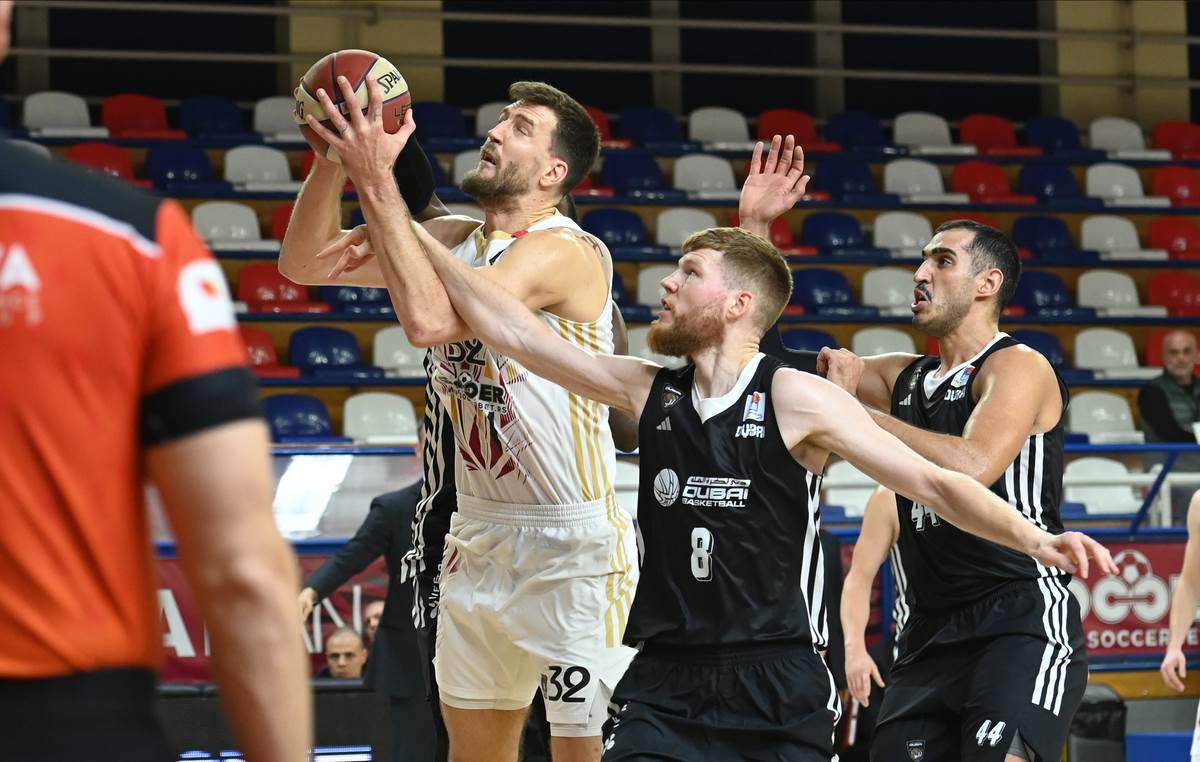 Zvezda - - Bajern (10).jpg