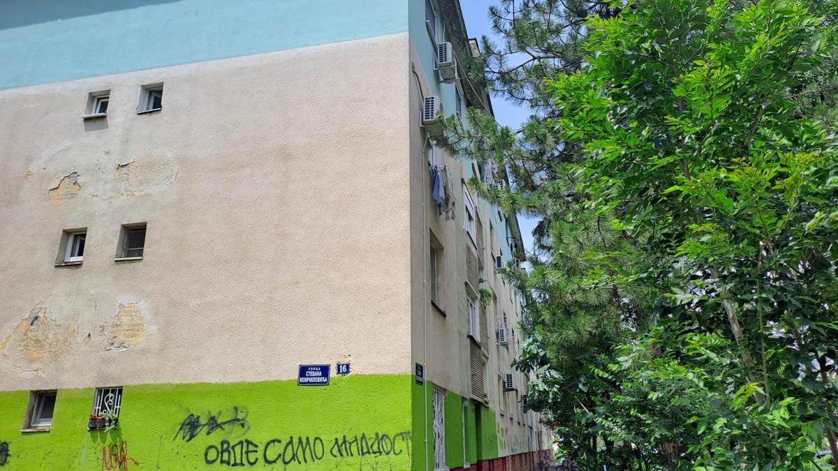 Stan roditelja Dare Bubamare u Novom Sadu (11).jpg