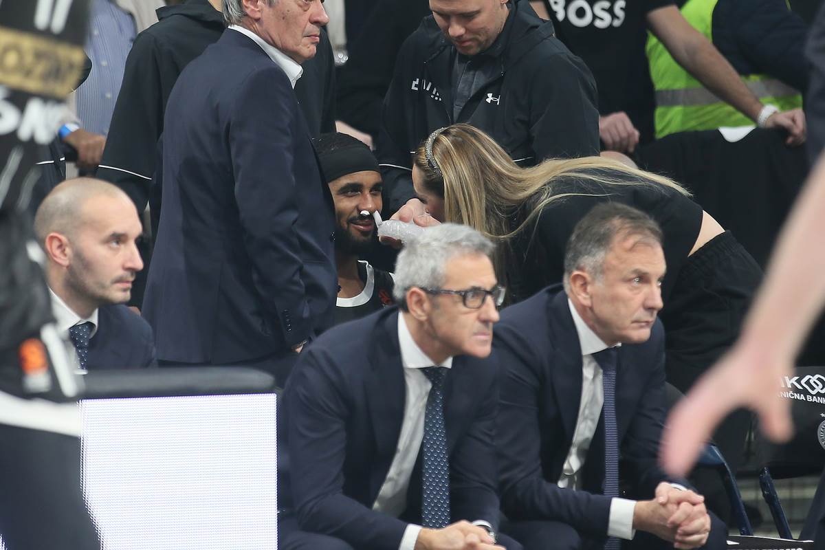 ŽALGIRIS partizan (24).JPG