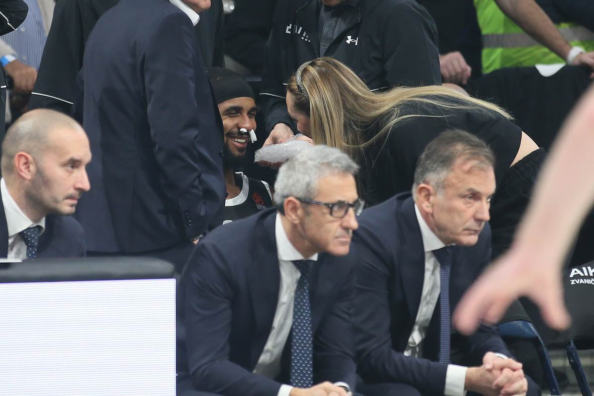 ŽALGIRIS partizan (25).JPG