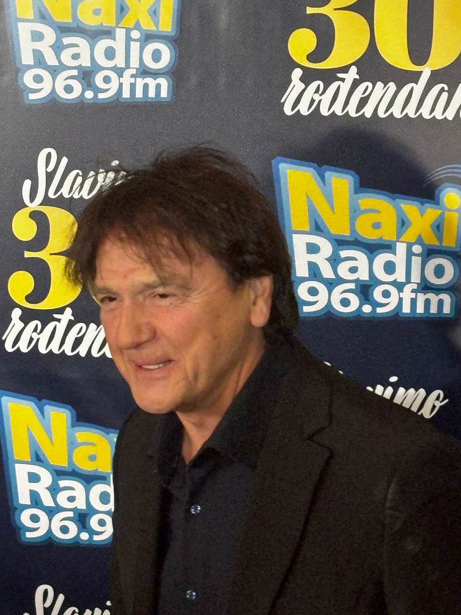 Zdravko Čolić (2).jpeg