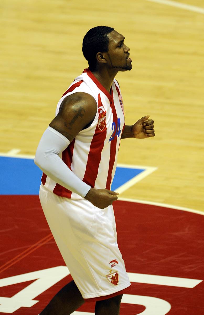 Entoni Majs, debeli košarkaš bio pojačanje Crvene zvezde