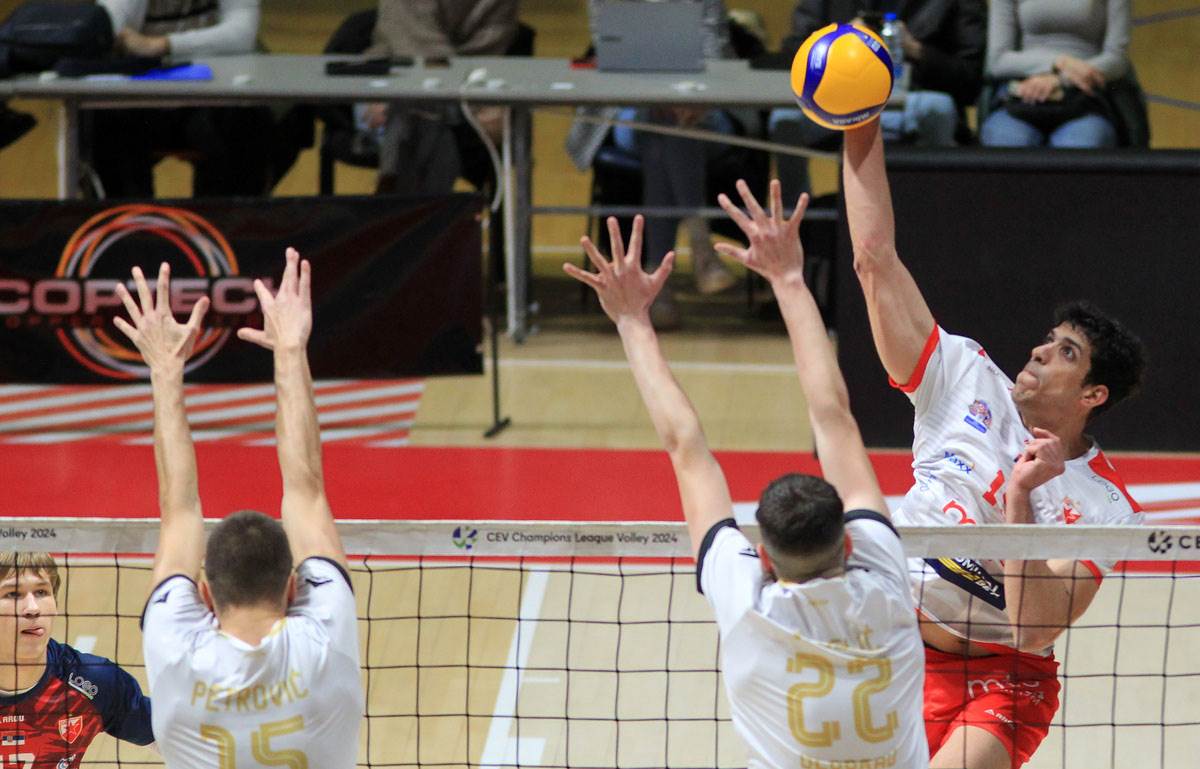 Partizan Zvezda odbojka (4).jpg