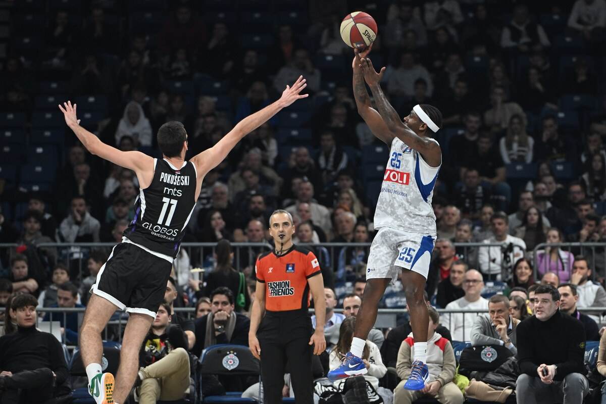 Partizan - Budućnost (8).JPG