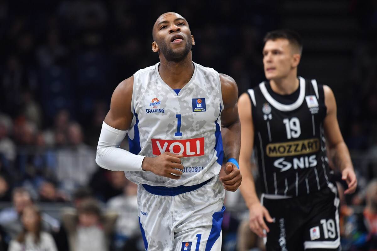 Partizan - Budućnost (12).JPG