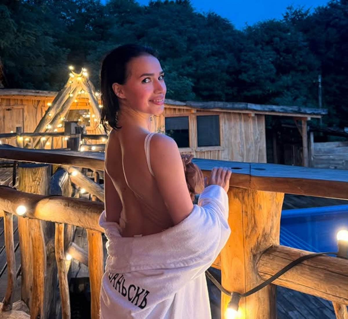 Alina Zagitova  (3).jpg