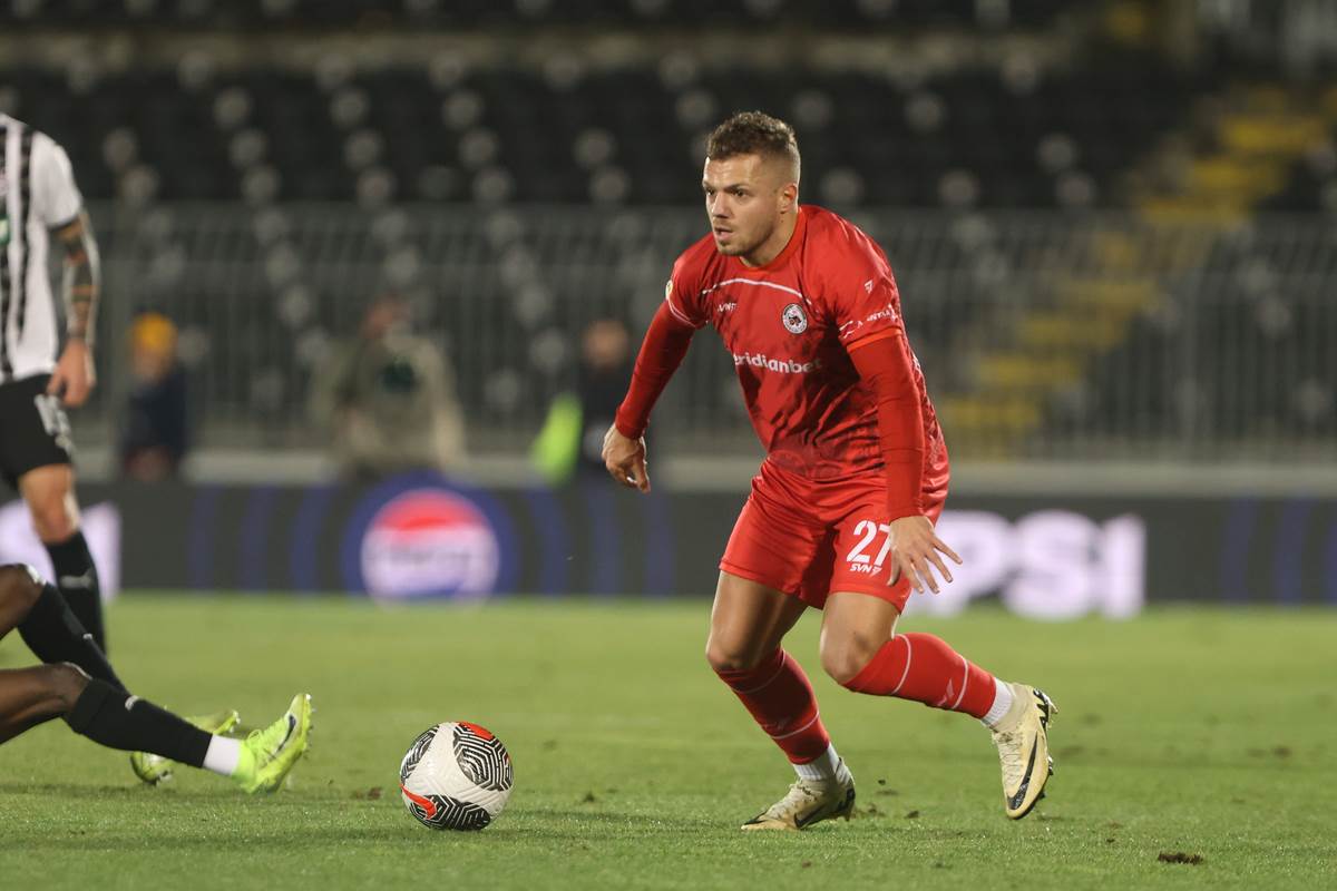 Partizan IMT  (11).JPG