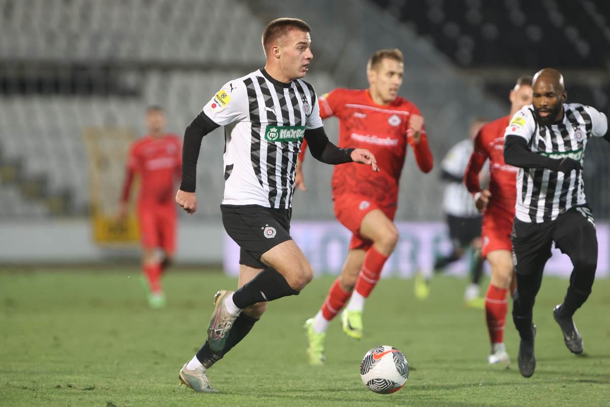 Partizan IMT  (29).JPG