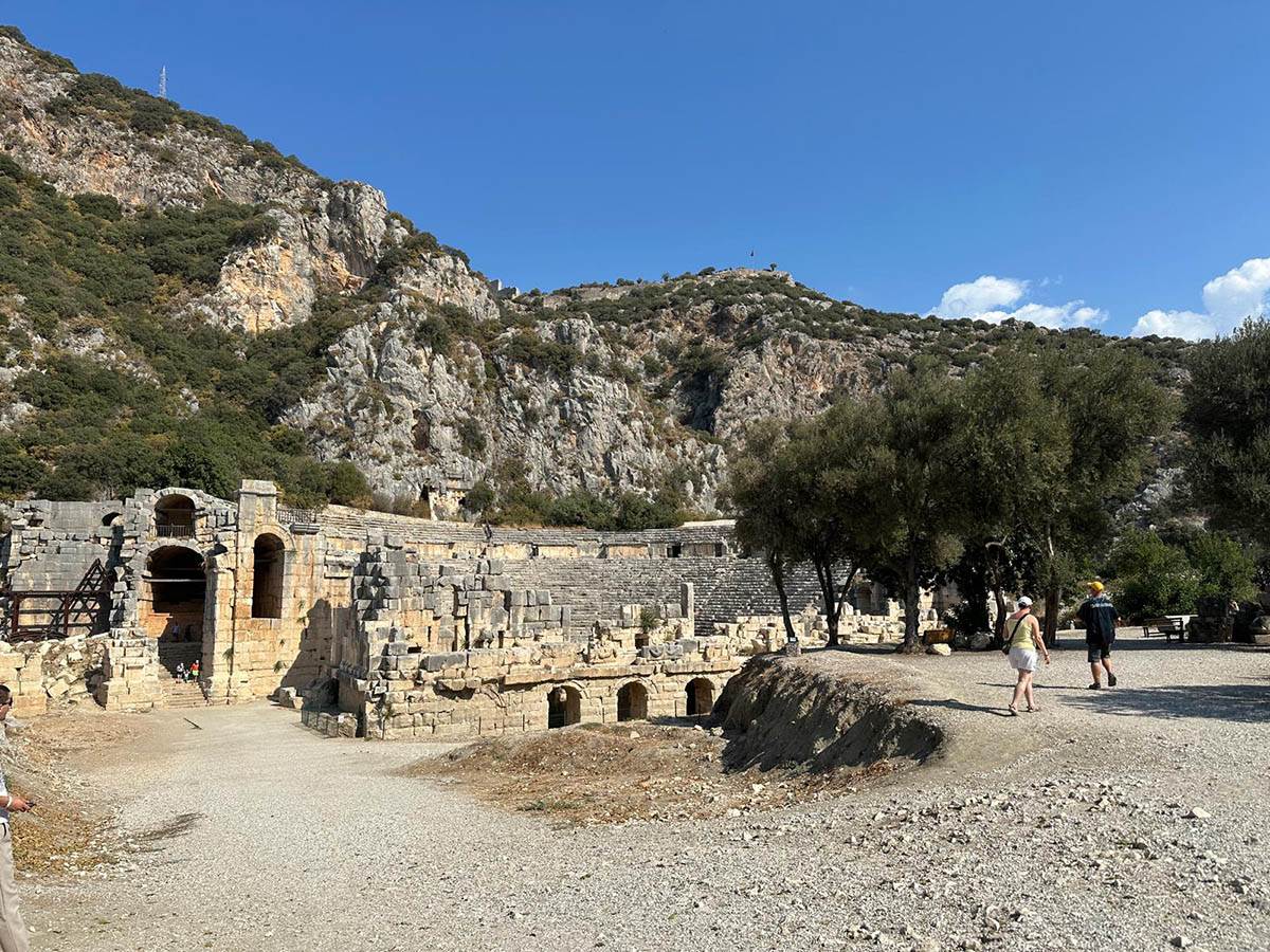 Crkva u Miri (5).jpg