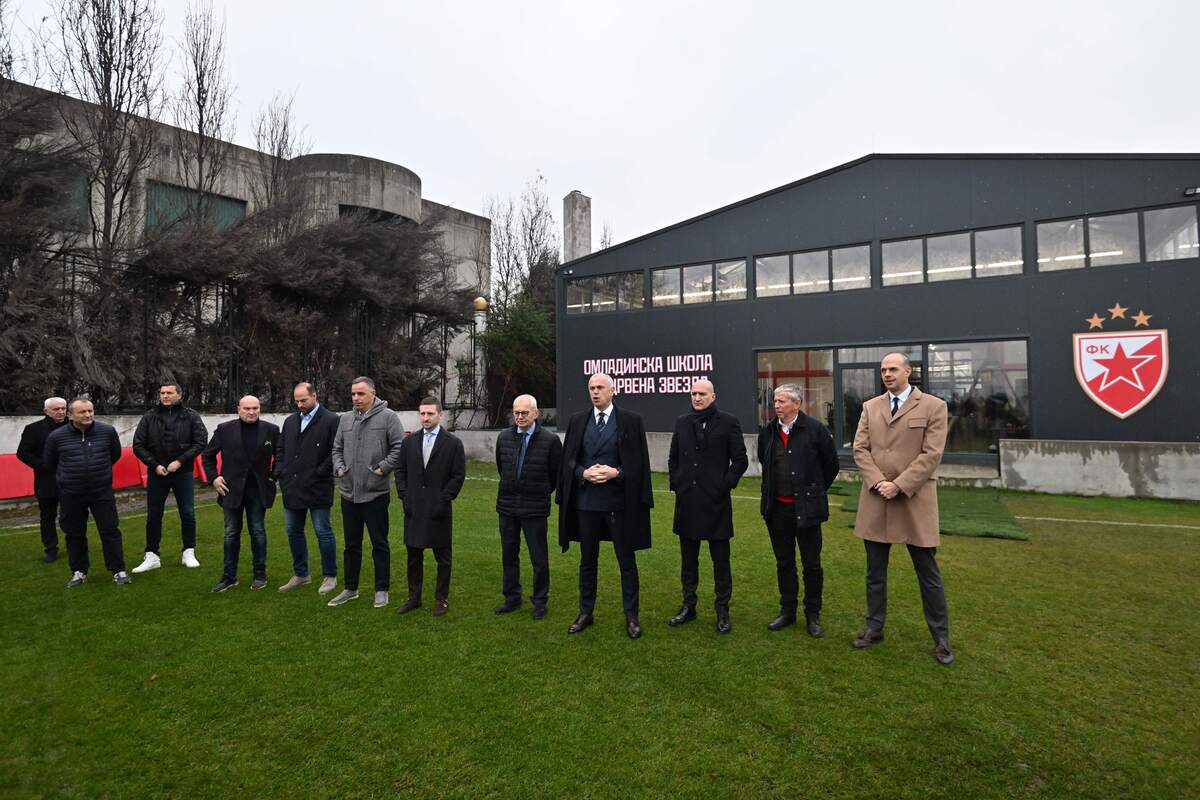 Omladinska skola Crvena Zvezda (4).JPG