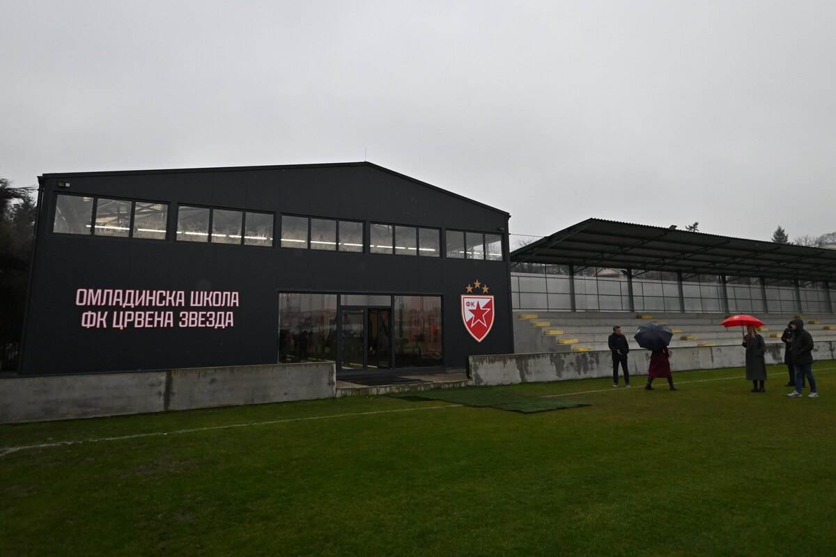 Omladinska skola Crvena Zvezda (3).JPG