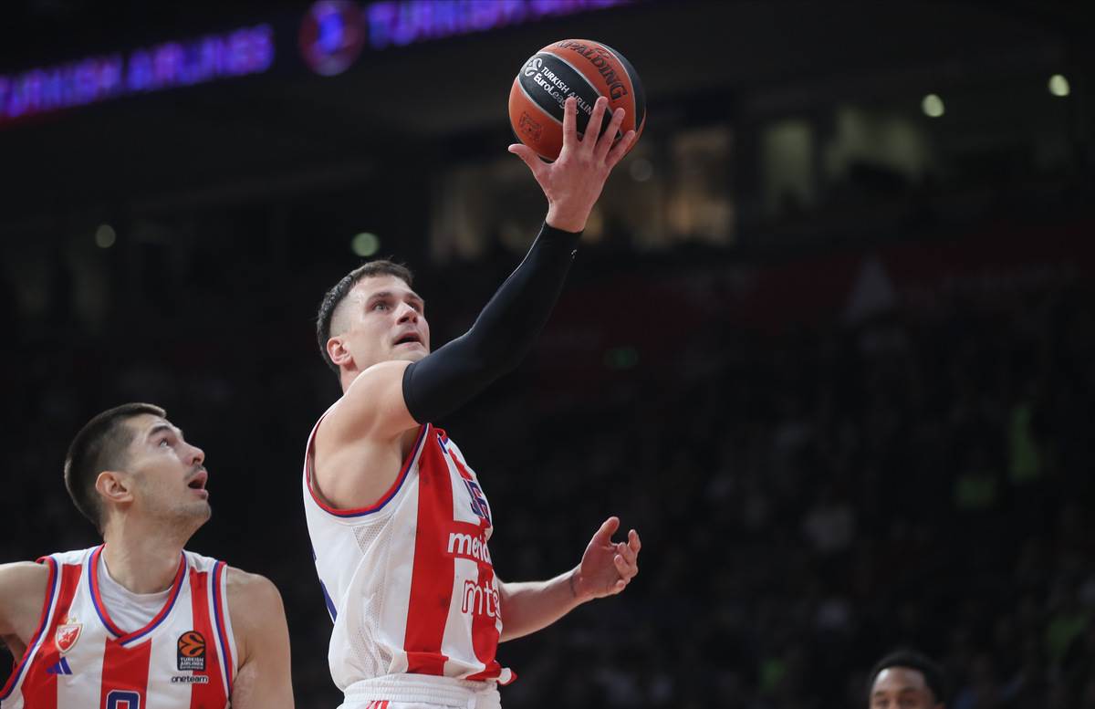 Crvena Zvezda -- Makabi  (10).JPG