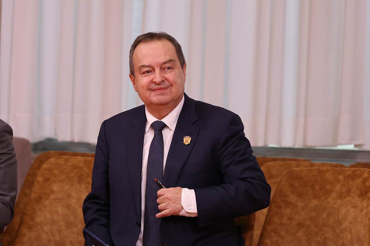 Aleksandar Vučić izneo sve detalje o stambenim kreditima za mlade