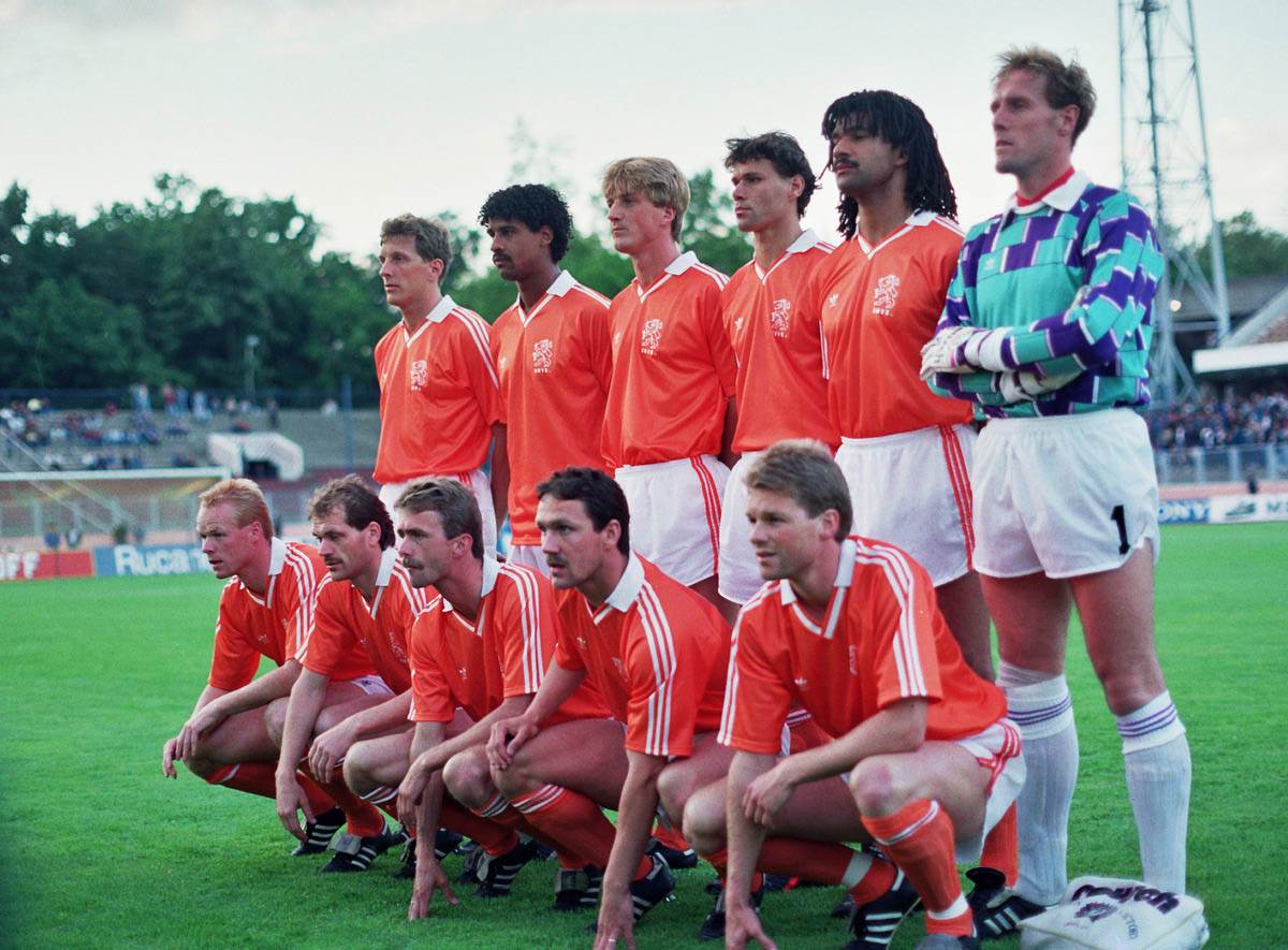 jugoslavija holandija 1990 (5).jpg