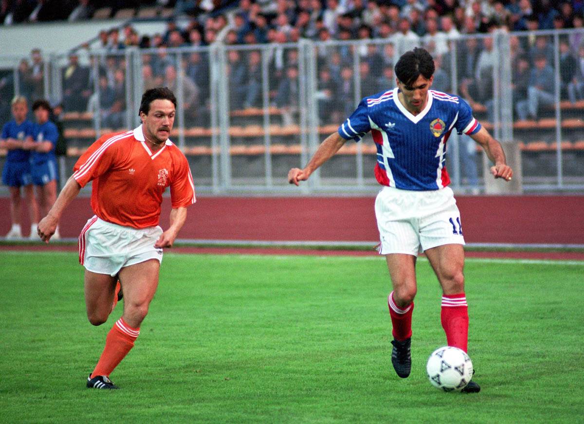 jugoslavija holandija 1990 (13).jpg