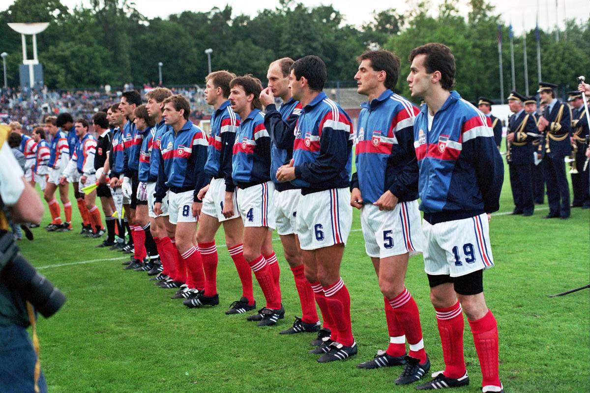 jugoslavija holandija 1990 (17).jpg