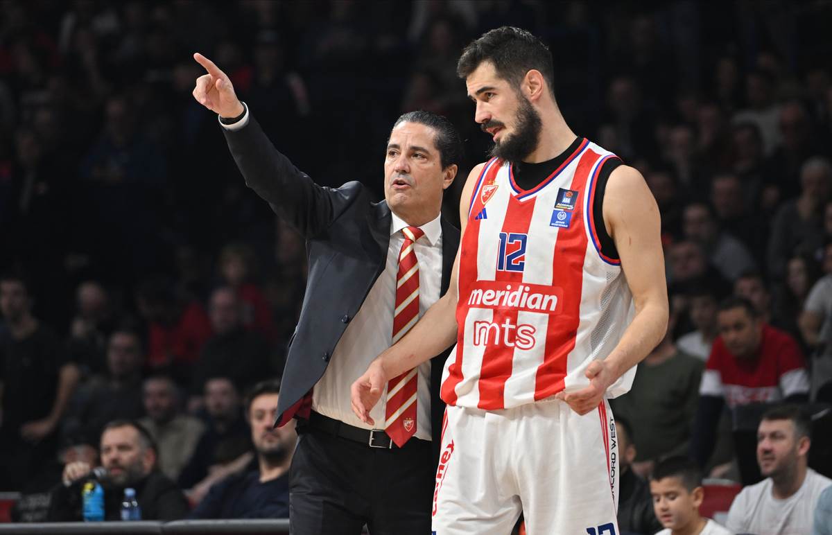 Derbi Partizan Zvezda (9).jpg