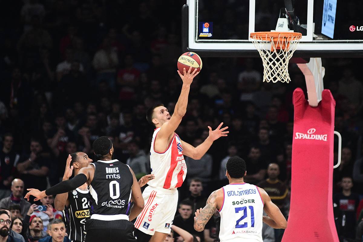 Partizan Zvezda (5).JPG