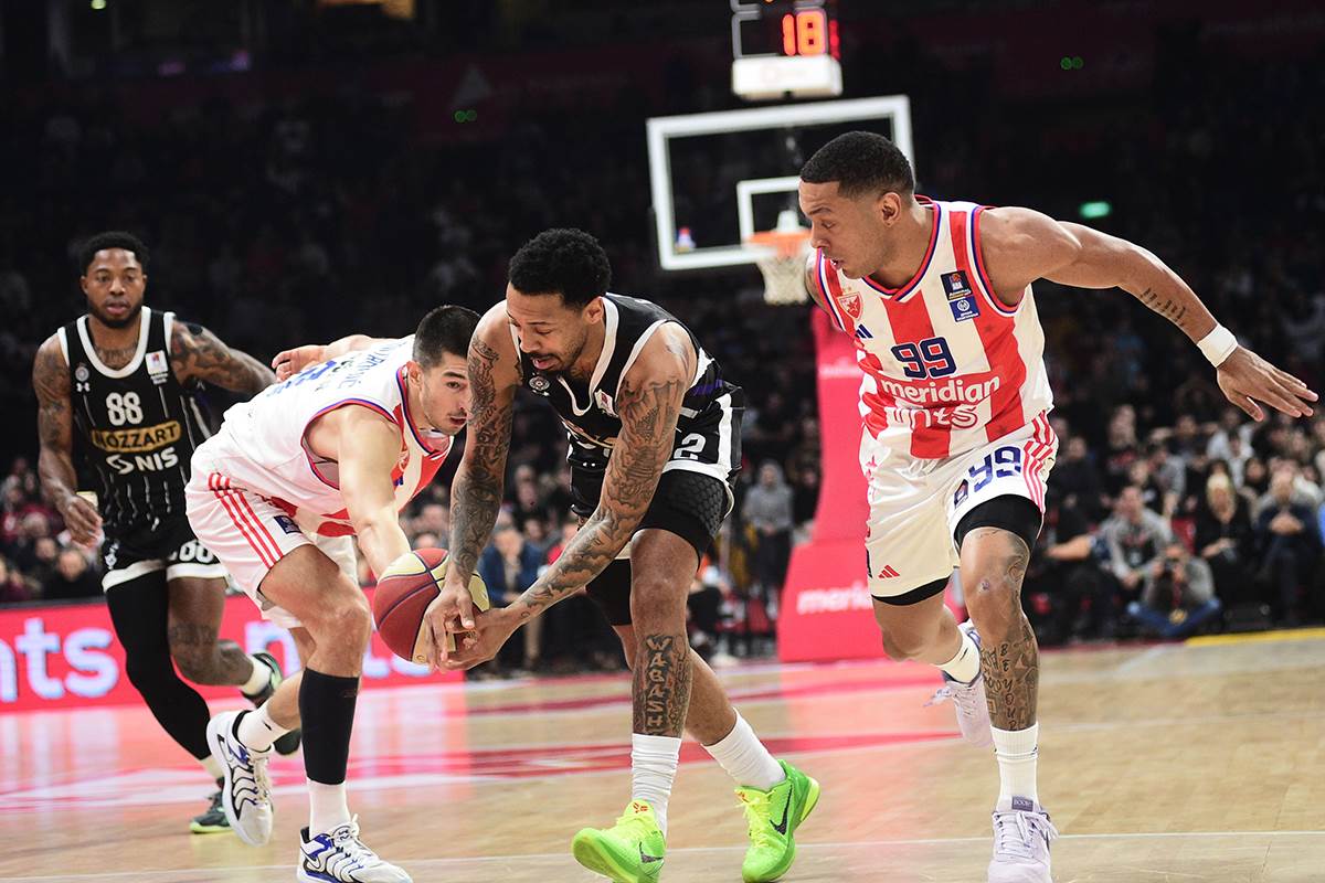 Partizan Zvezda (14).JPG