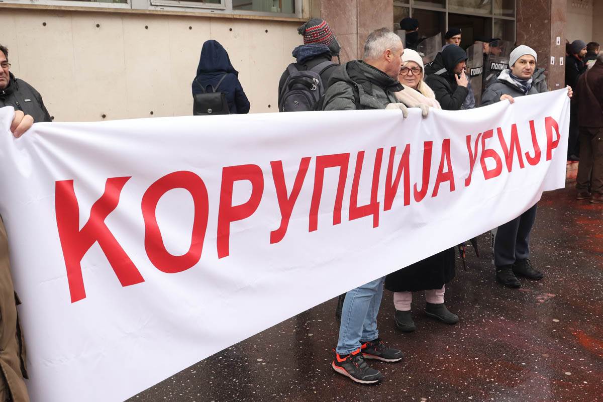 protest studenata skupština beograda 2.jpg