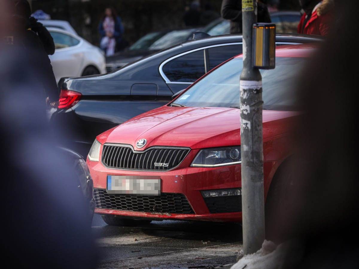 Policija bulevar batutova pucnjava (2).jpg