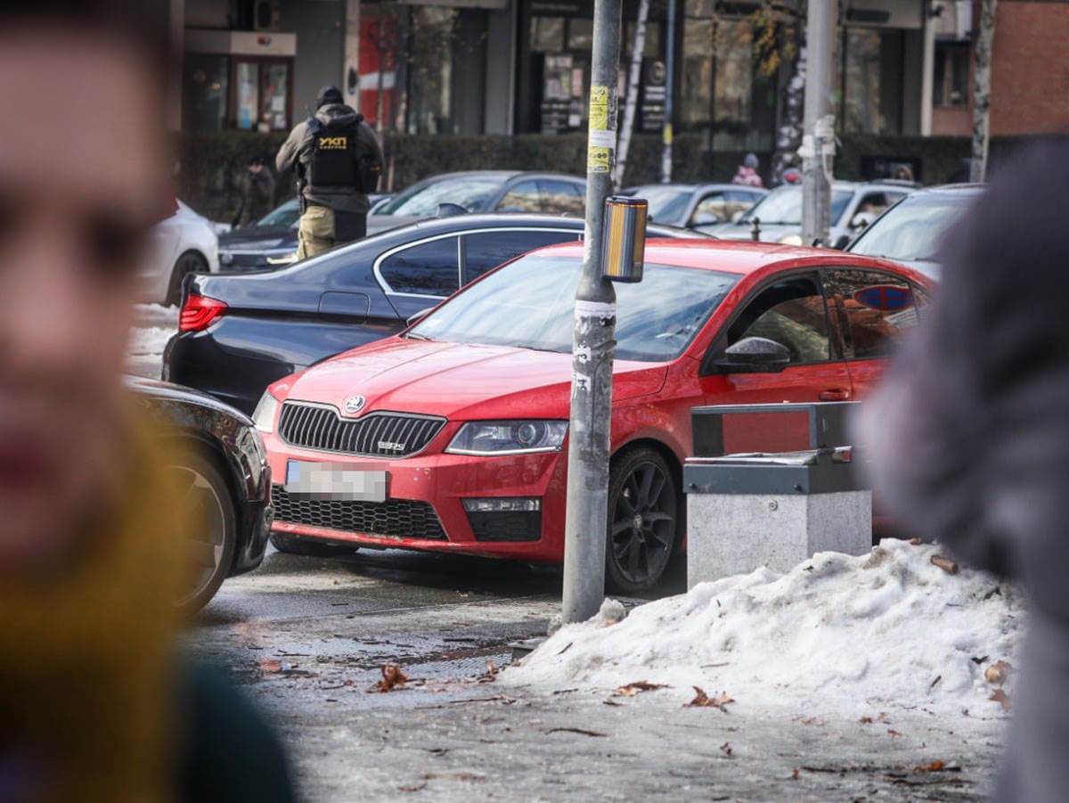 Policija bulevar batutova pucnjava (4).jpg