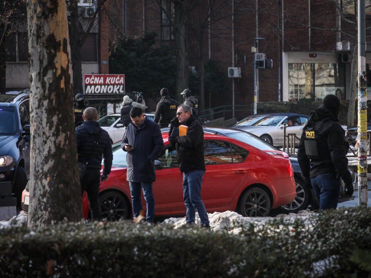 Policija bulevar batutova pucnjava (6).jpg