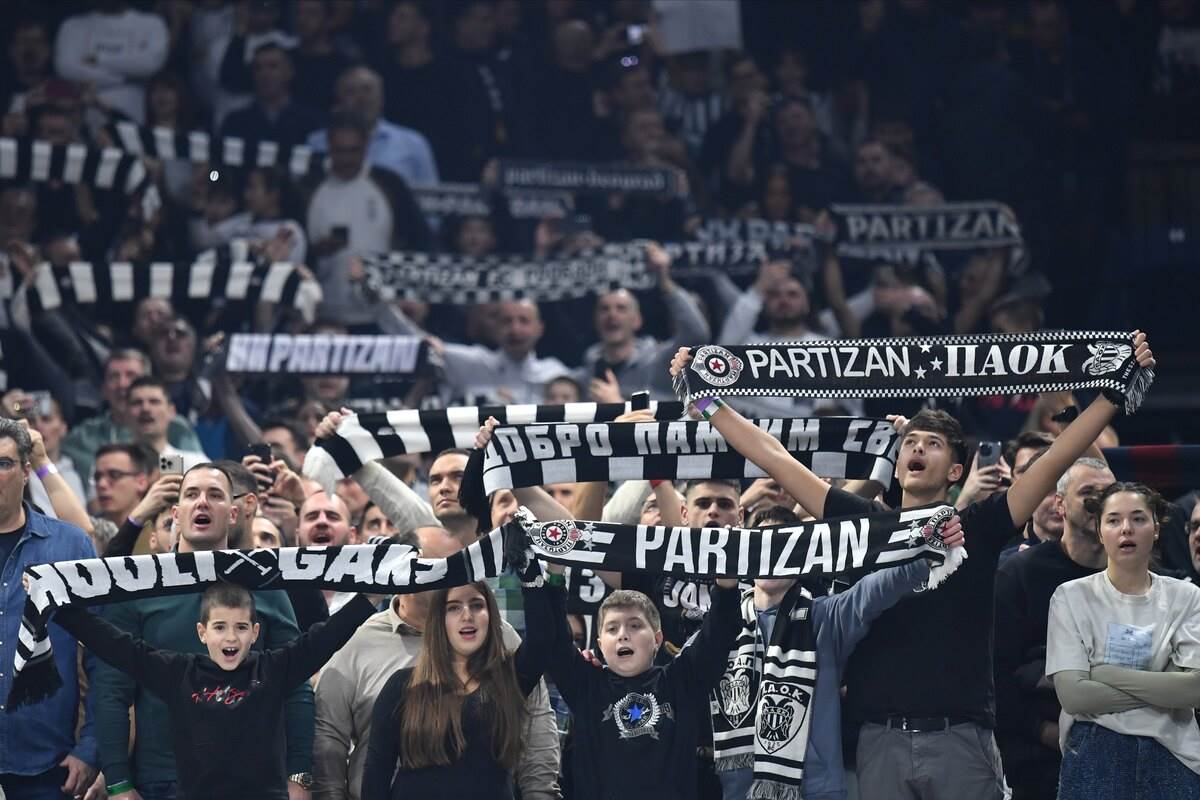 Partizan Fenerbahče (11).JPG