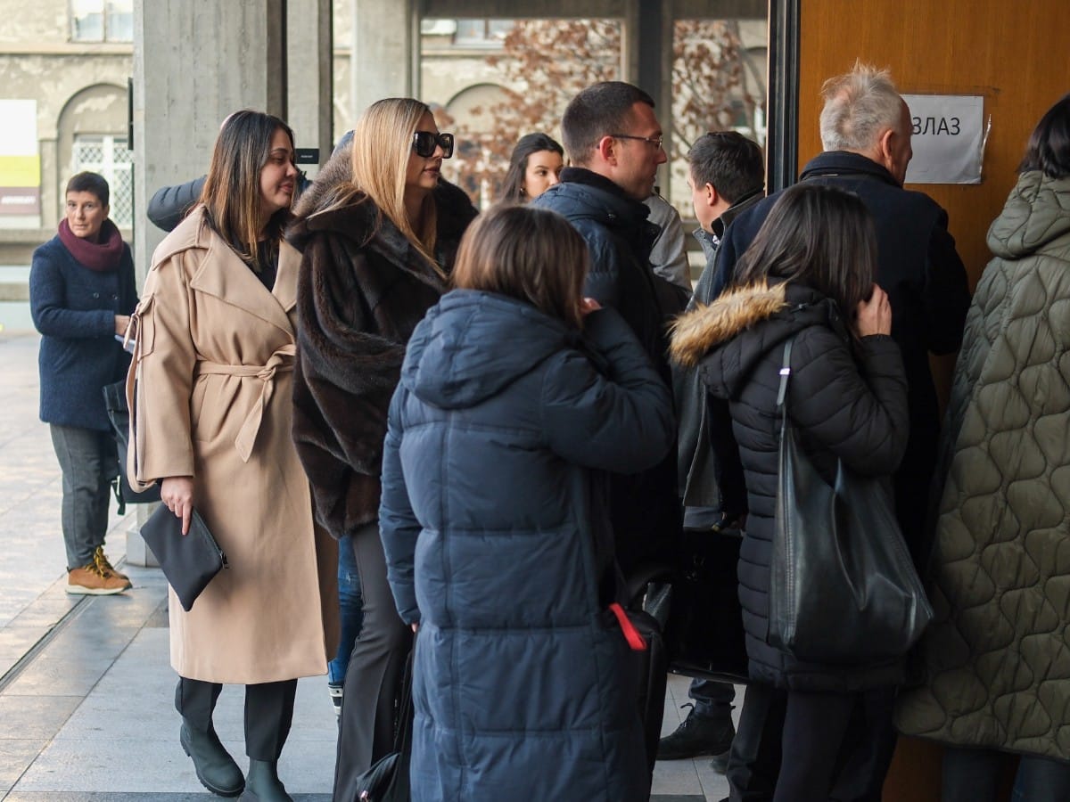 Presuda Vladimiru i Miljani Kecmanović