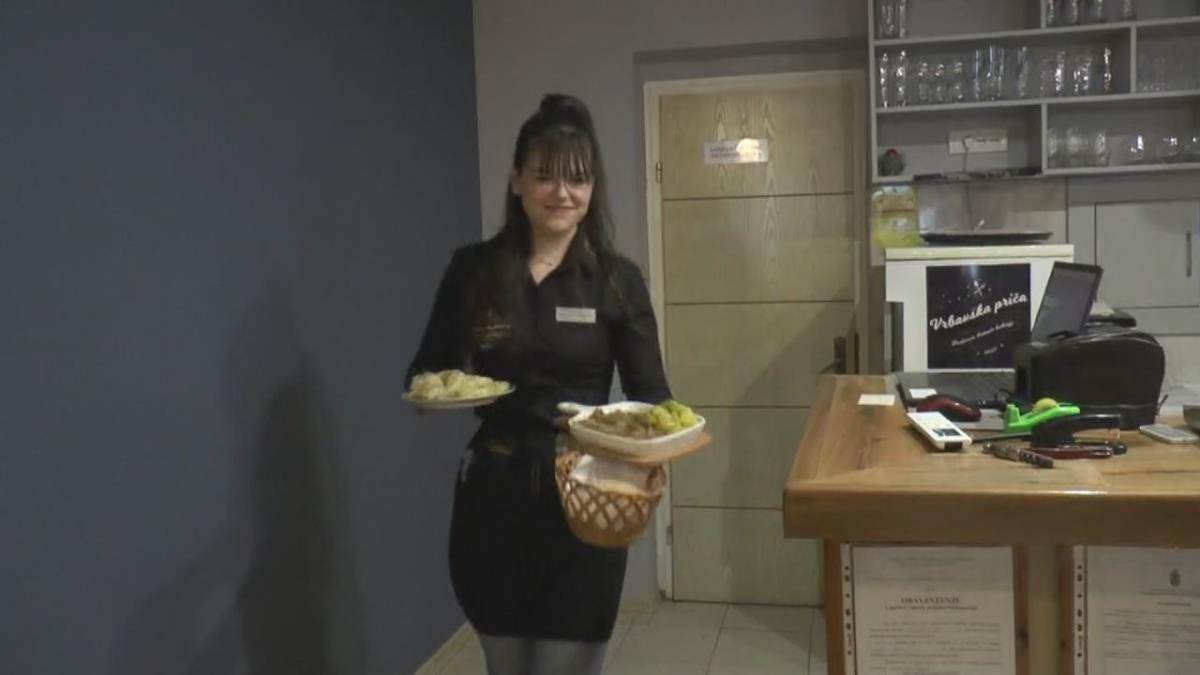 Srđan otvorio restoran u rodom selu (10).jpg