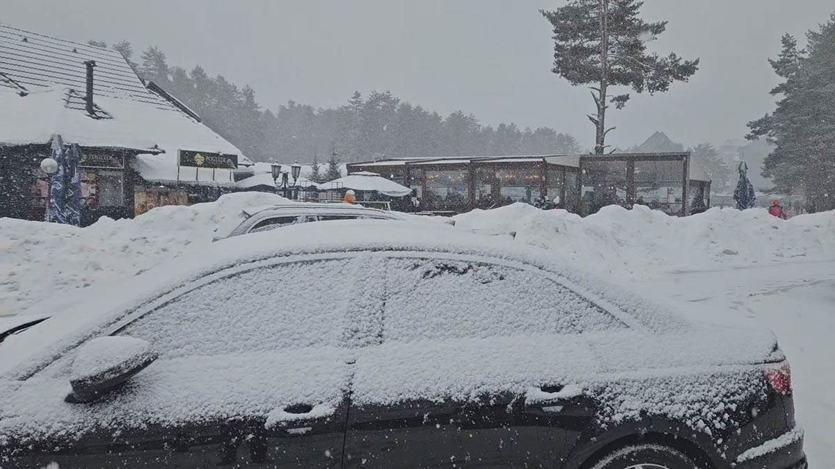 snežna mećaca na Zlatiboru (6).jpg