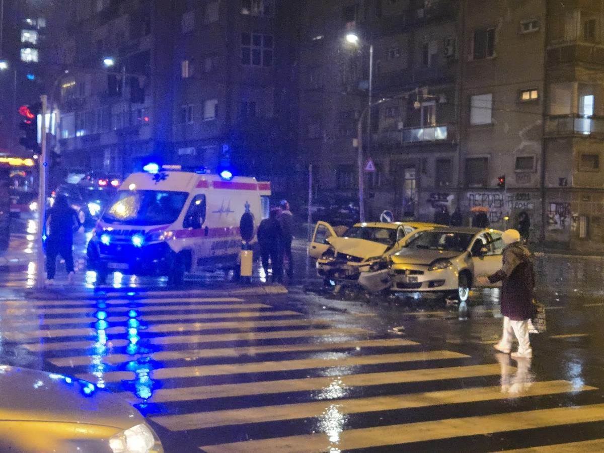 Teška saobraćajna nesreća (10).jpg