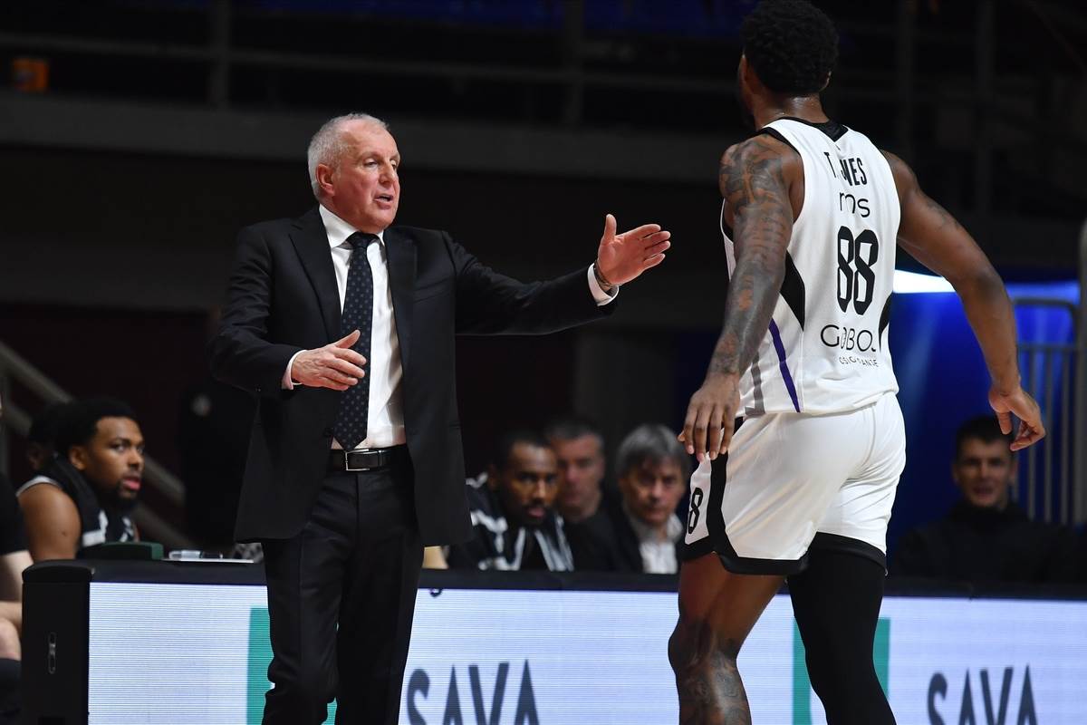 Mega - Partizan  (2).JPG