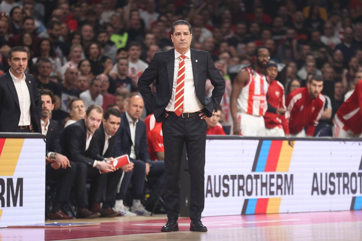 Janis Sferopulos bio na infuzii pred meč sa Parizom