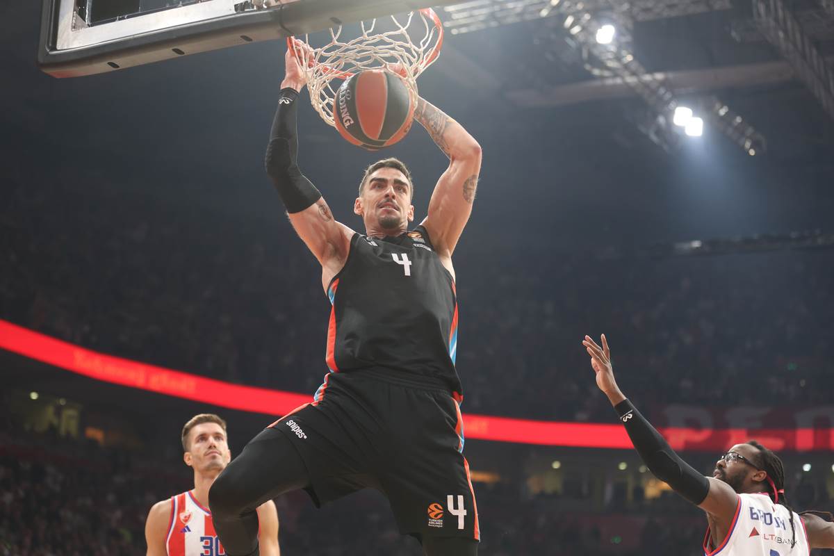 Janis Sferopulos bio na infuzii pred meč sa Parizom